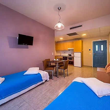 Paradise Hotel 4*
